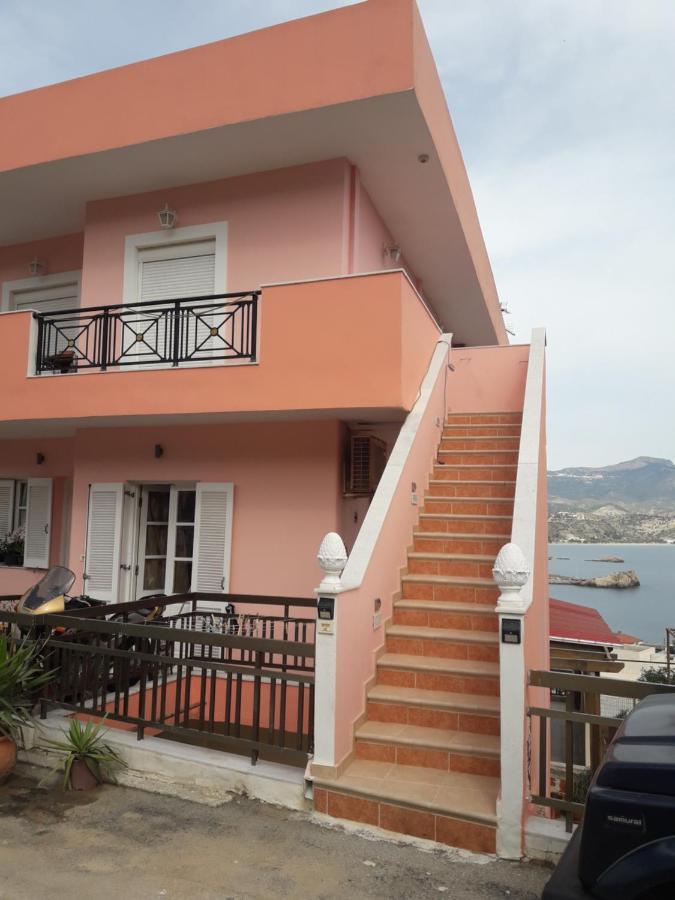 Deluxe Sophia'S Penthouse Apartment Karpathos Town  Exterior photo